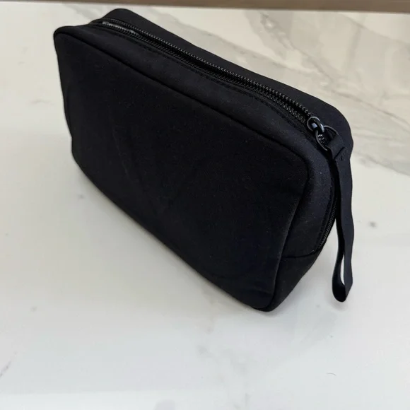 New - Valentino Garavani Pouch with Wrist Strap - Picture 4 of 5